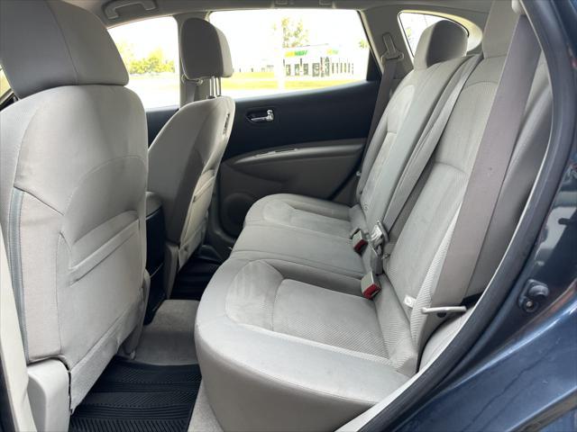 used 2014 Nissan Rogue Select car, priced at $5,999