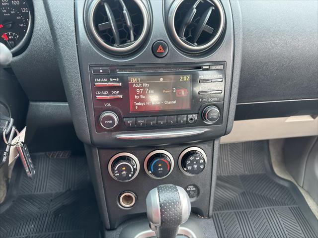 used 2014 Nissan Rogue Select car, priced at $5,999