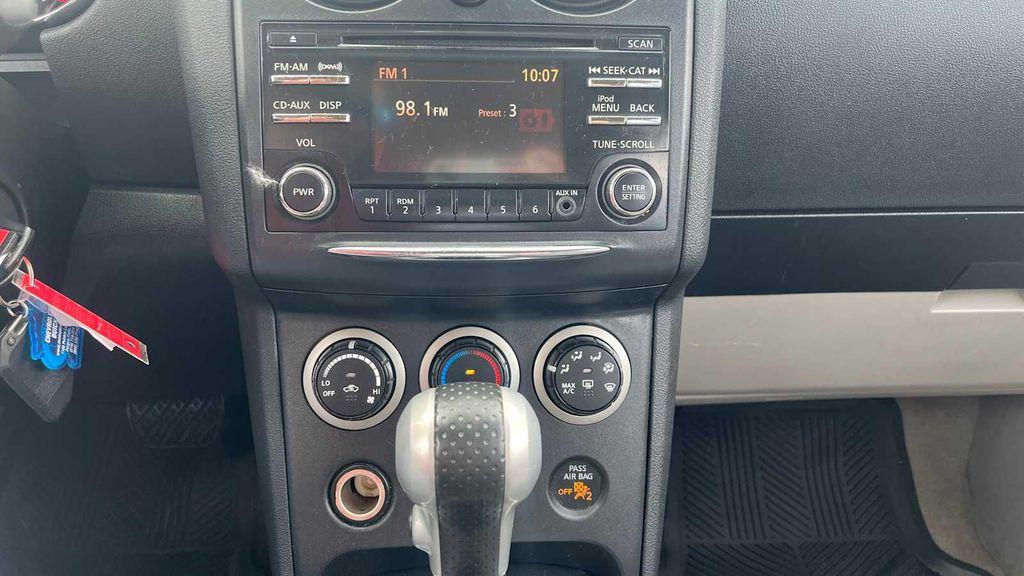 used 2014 Nissan Rogue Select car, priced at $6,900