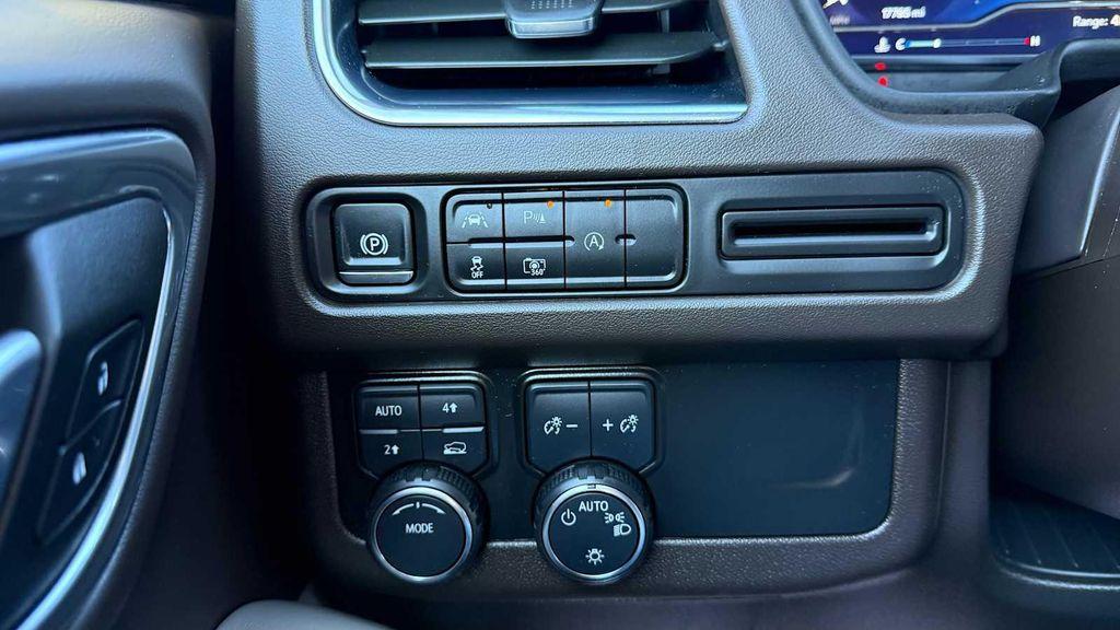 used 2024 Chevrolet Suburban car, priced at $59,500