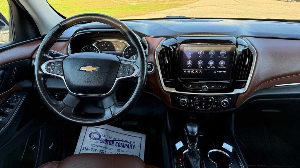 used 2021 Chevrolet Traverse car, priced at $28,000