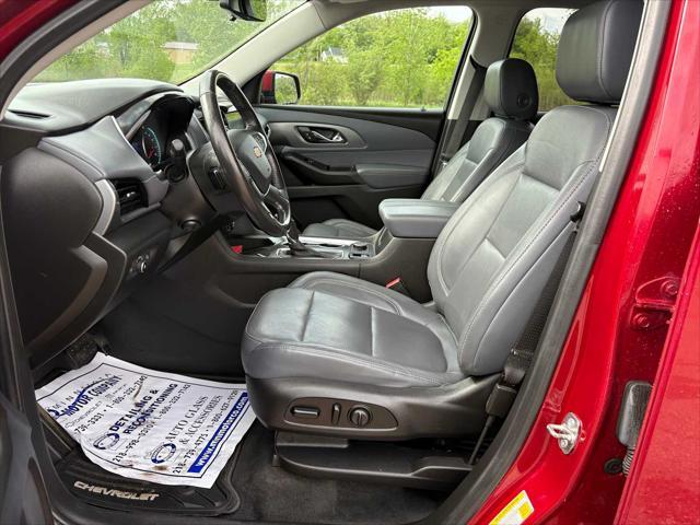 used 2020 Chevrolet Traverse car, priced at $22,499