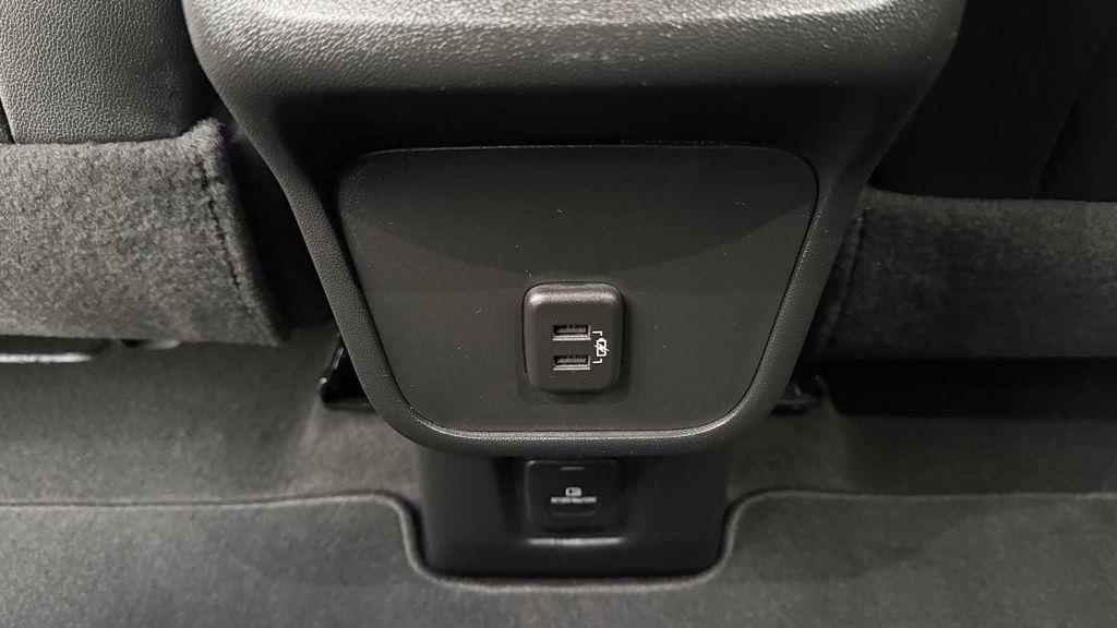 used 2023 Chevrolet Equinox car, priced at $26,399