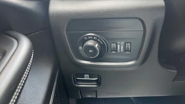 used 2021 Jeep Grand Cherokee L car, priced at $25,900