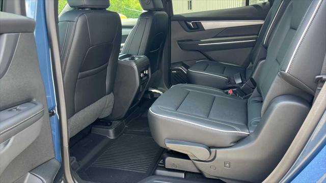 new 2025 Buick Enclave car, priced at $50,175