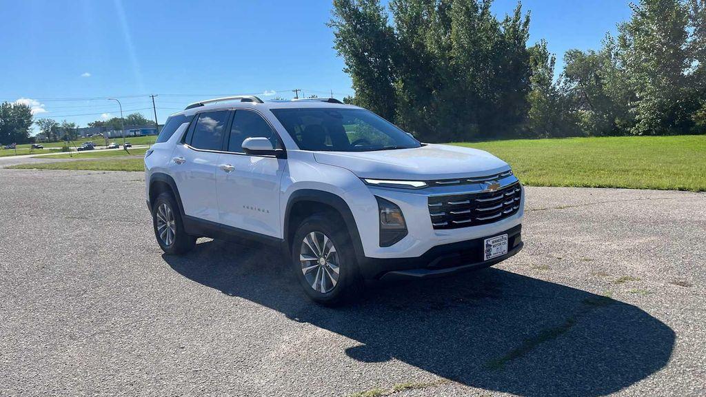 new 2026 Chevrolet Equinox car, priced at $34,765