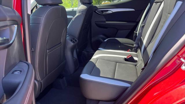 new 2025 Buick Envision car, priced at $42,190