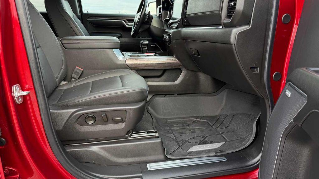 used 2025 Chevrolet Silverado 1500 car, priced at $51,000