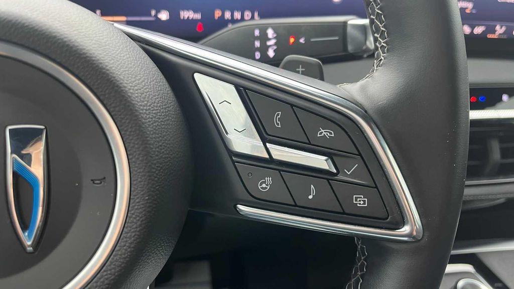 used 2025 Buick Enclave car, priced at $47,500