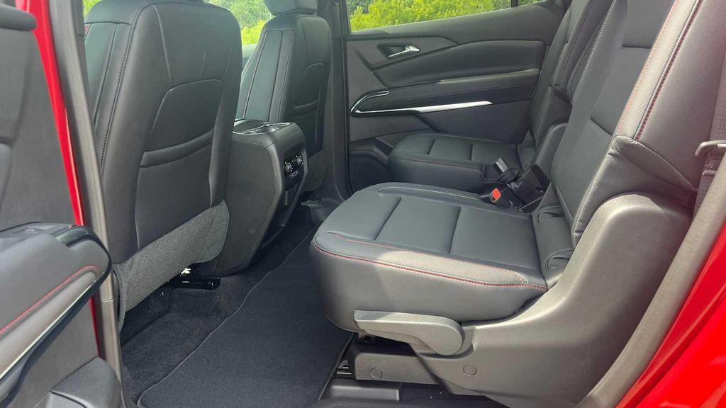 new 2026 Chevrolet Traverse car, priced at $51,963