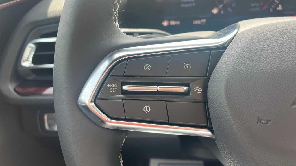 new 2026 Chevrolet Traverse car, priced at $51,963