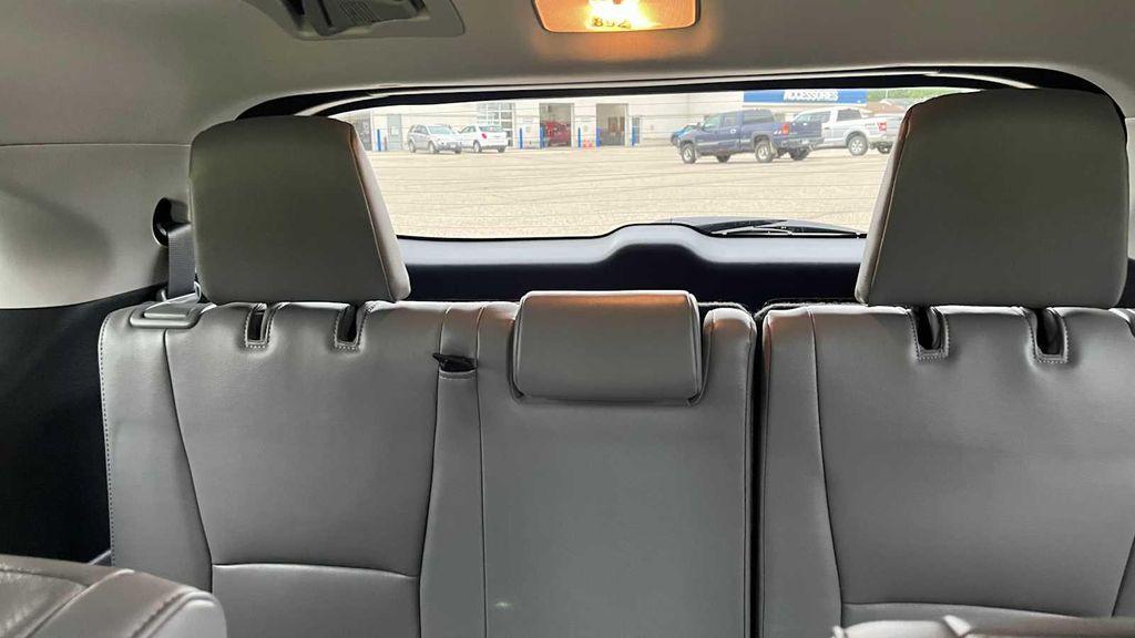 used 2021 Toyota Highlander car, priced at $39,500