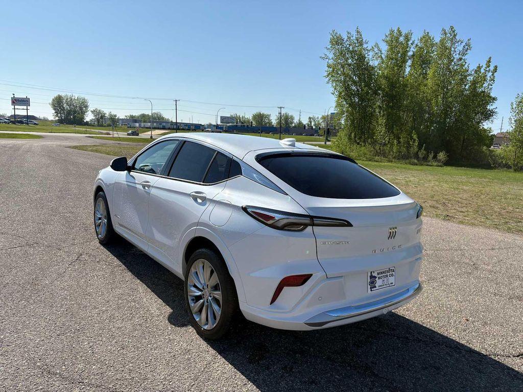 new 2025 Buick Envista car, priced at $28,465