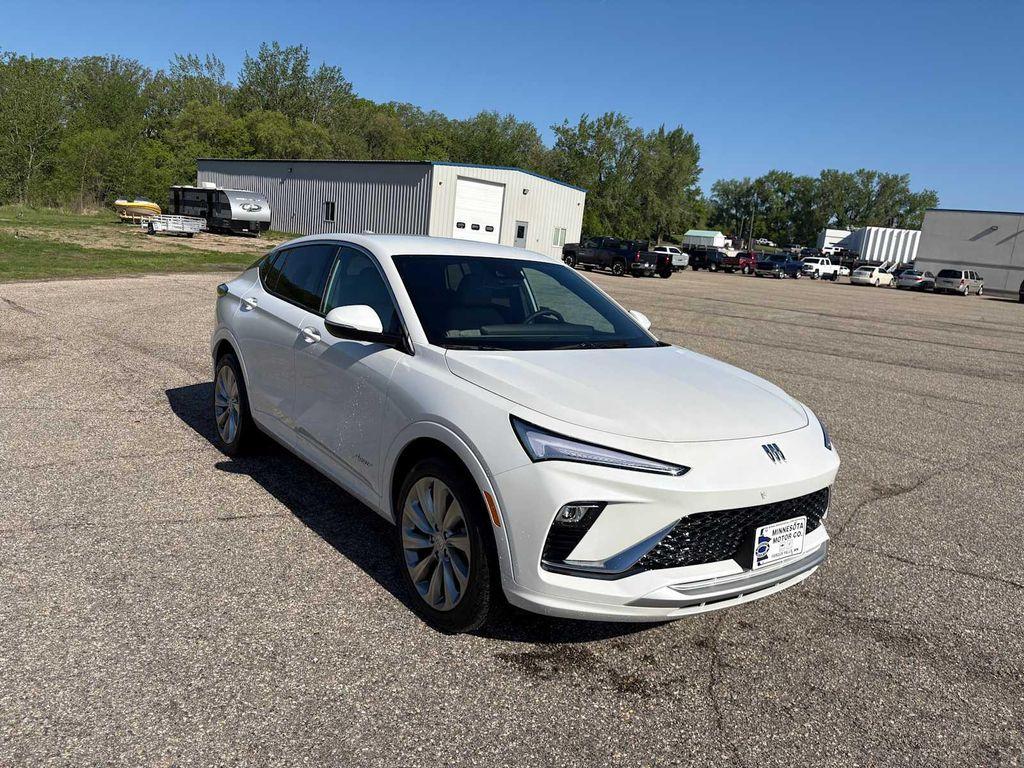 new 2025 Buick Envista car, priced at $28,465