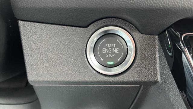 new 2025 Chevrolet Traverse car, priced at $44,795