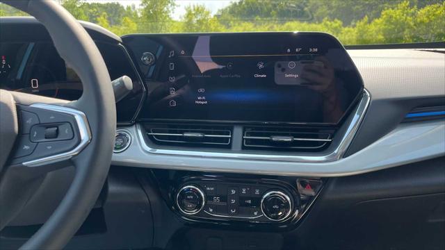 new 2025 Chevrolet Trax car, priced at $24,650