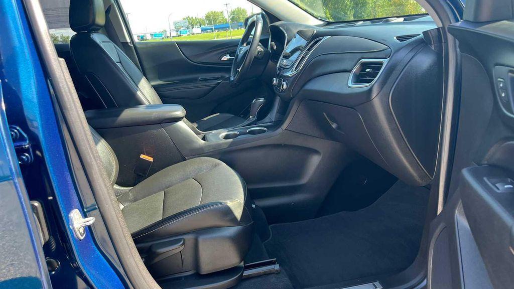 used 2021 Chevrolet Equinox car, priced at $21,000