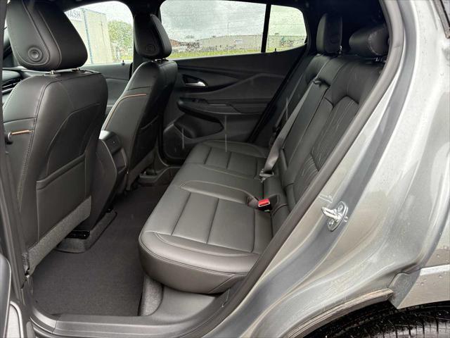 new 2025 Buick Envista car, priced at $29,892