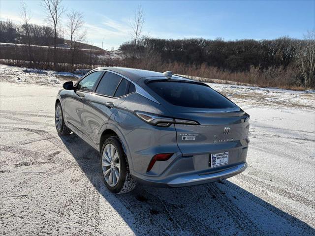 new 2025 Buick Envista car, priced at $30,115