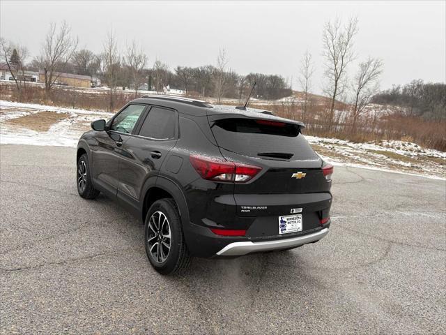 new 2025 Chevrolet TrailBlazer car, priced at $30,180