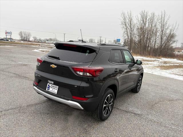 new 2025 Chevrolet TrailBlazer car, priced at $30,180