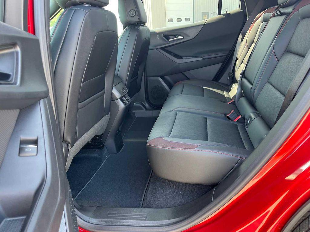 new 2026 Chevrolet Equinox car, priced at $36,739