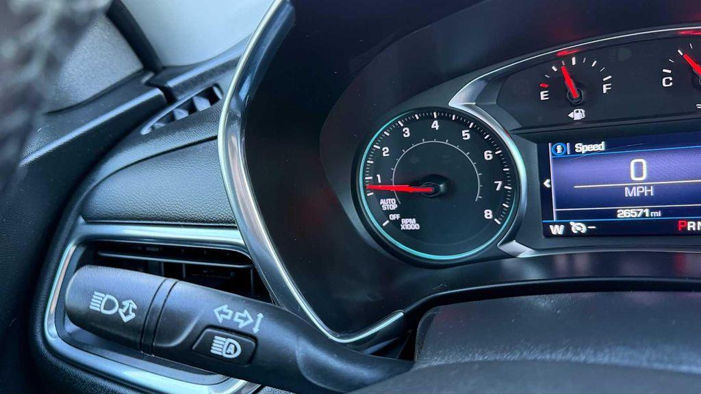 used 2022 Chevrolet Equinox car, priced at $23,999