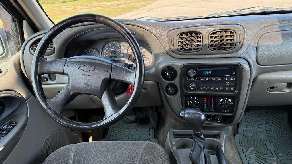 used 2003 Chevrolet TrailBlazer car, priced at $1,499