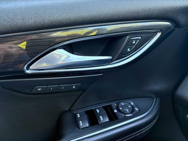 used 2023 Buick Envision car, priced at $29,900