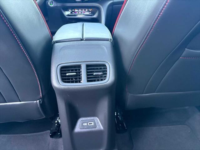 used 2023 Buick Envision car, priced at $29,900