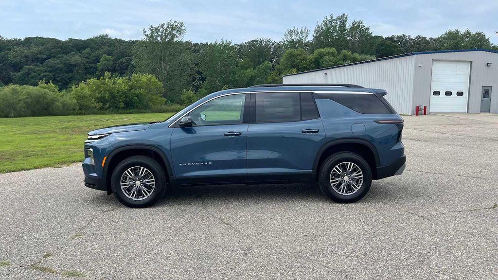 new 2026 Chevrolet Traverse car, priced at $45,205