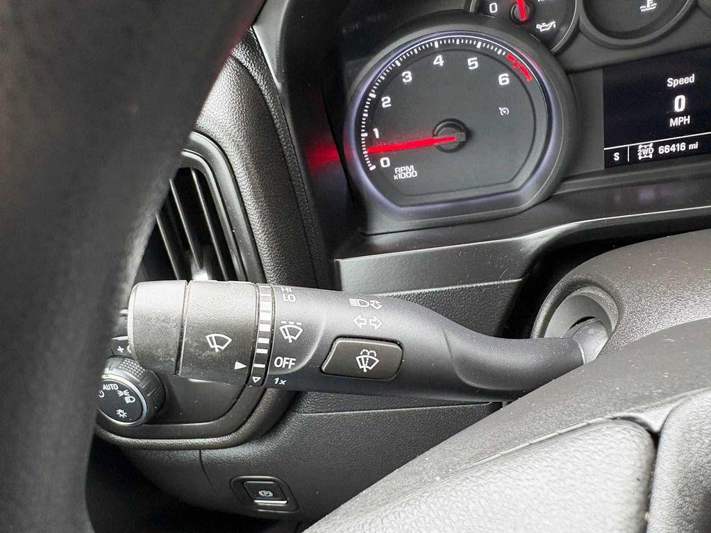 used 2021 Chevrolet Silverado 1500 car, priced at $35,400