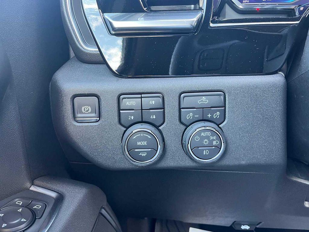 new 2025 Chevrolet Silverado 1500 car, priced at $58,699