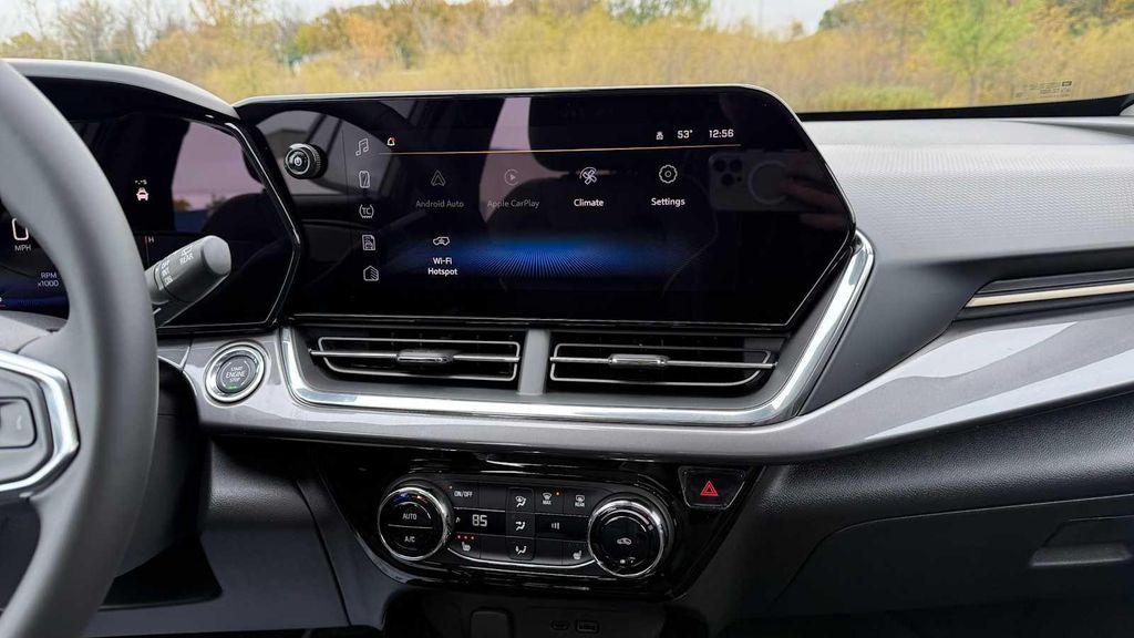 new 2026 Chevrolet Trax car, priced at $27,260