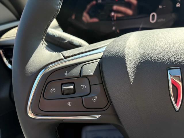 new 2025 Buick Envista car, priced at $29,892