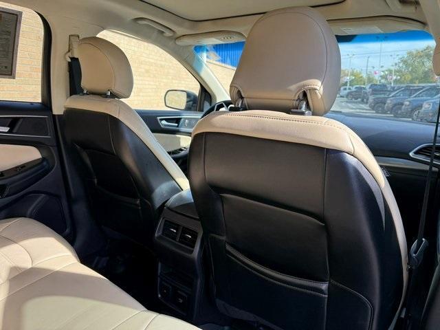 used 2015 Ford Edge car