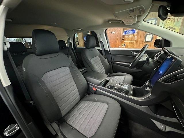 used 2023 Ford Edge car, priced at $30,000