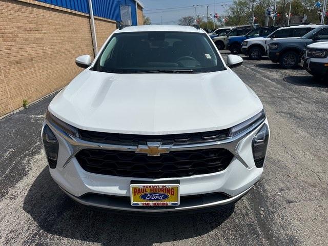 used 2025 Chevrolet Trax car, priced at $24,999