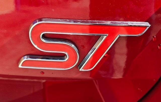 used 2020 Ford Explorer car, priced at $29,979