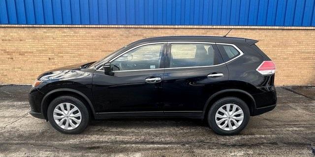 used 2015 Nissan Rogue car, priced at $13,090