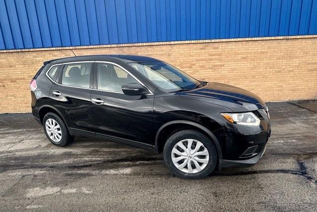 used 2015 Nissan Rogue car, priced at $13,090