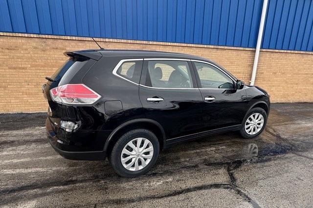 used 2015 Nissan Rogue car, priced at $13,090