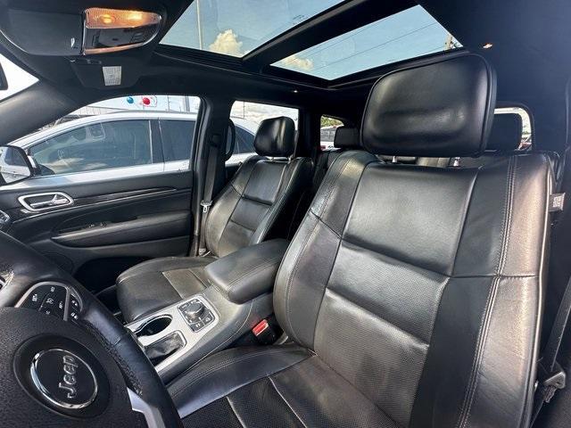 used 2016 Jeep Grand Cherokee car, priced at $18,995