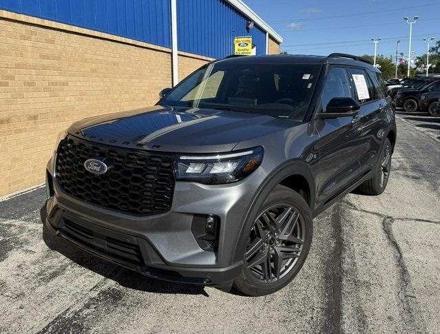 used 2025 Ford Explorer car, priced at $42,996