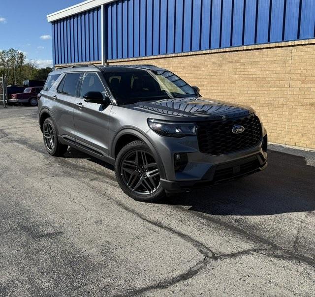 used 2025 Ford Explorer car, priced at $42,996