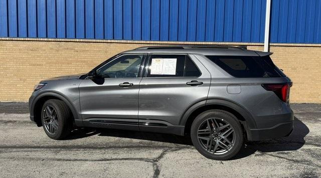 used 2025 Ford Explorer car, priced at $42,996