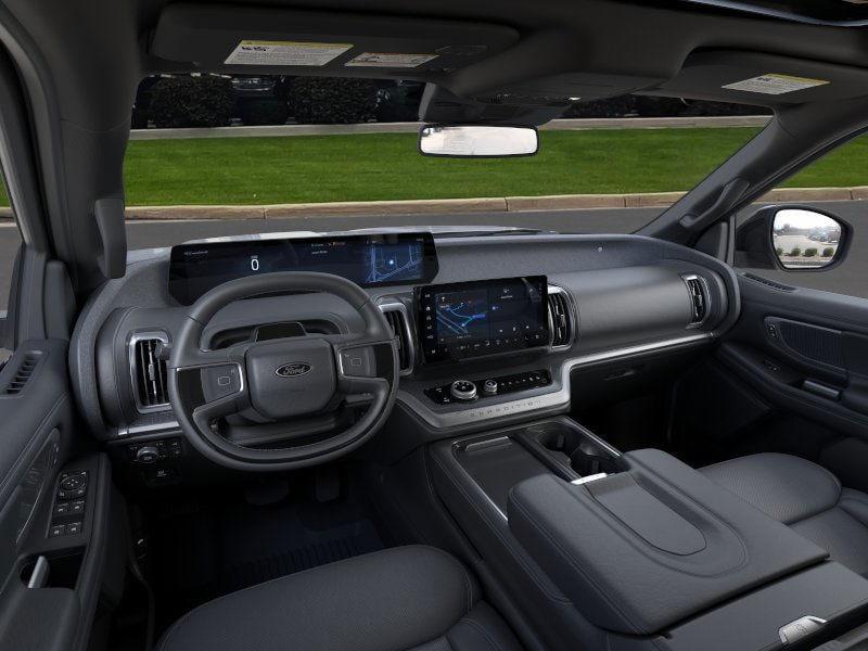 new 2025 Ford Expedition car, priced at $87,885