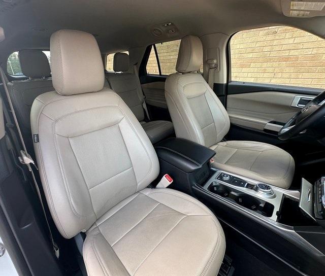used 2023 Ford Explorer car