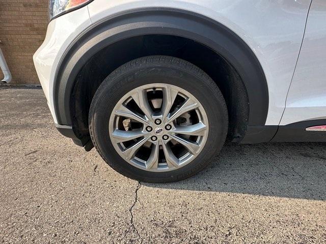 used 2023 Ford Explorer car
