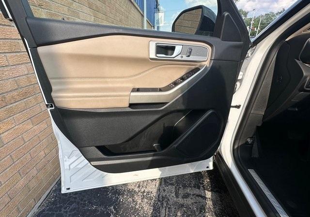 used 2023 Ford Explorer car